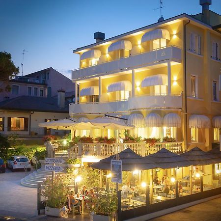 Hotel Le Lampare Caorle Exteriör bild