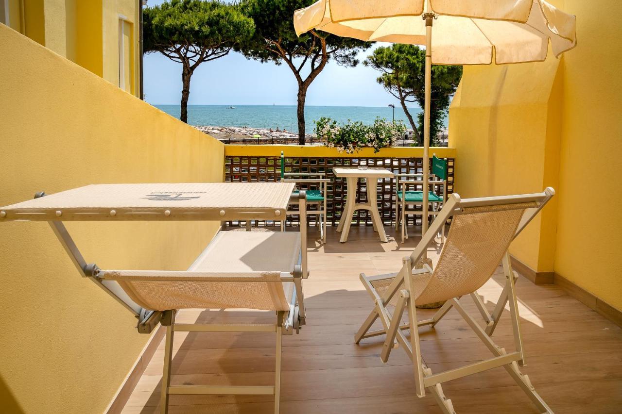 Hotel Le Lampare Caorle Exteriör bild