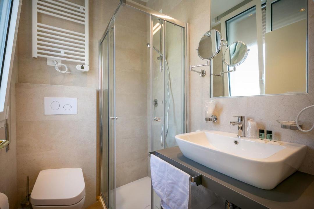 Hotel Le Lampare Caorle Exteriör bild