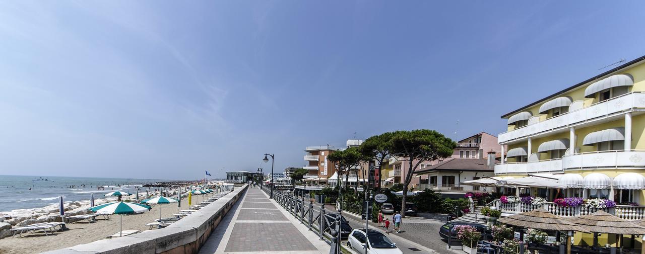Hotel Le Lampare Caorle Exteriör bild