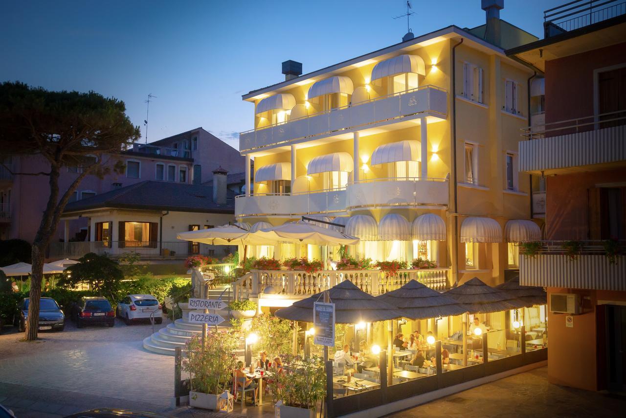 Hotel Le Lampare Caorle Exteriör bild